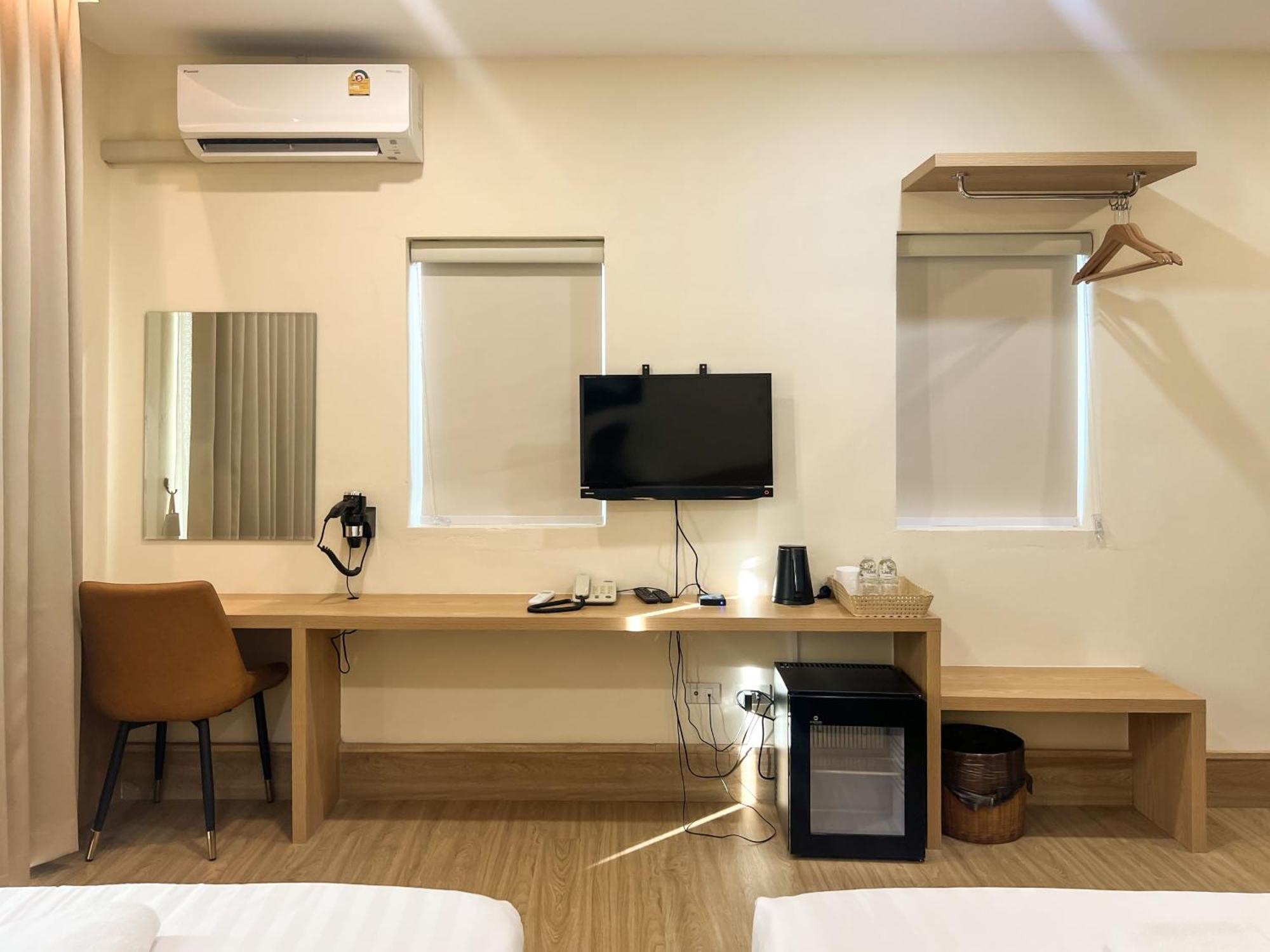 Douangchan Plaza Hotel В'єнтьян Екстер'єр фото