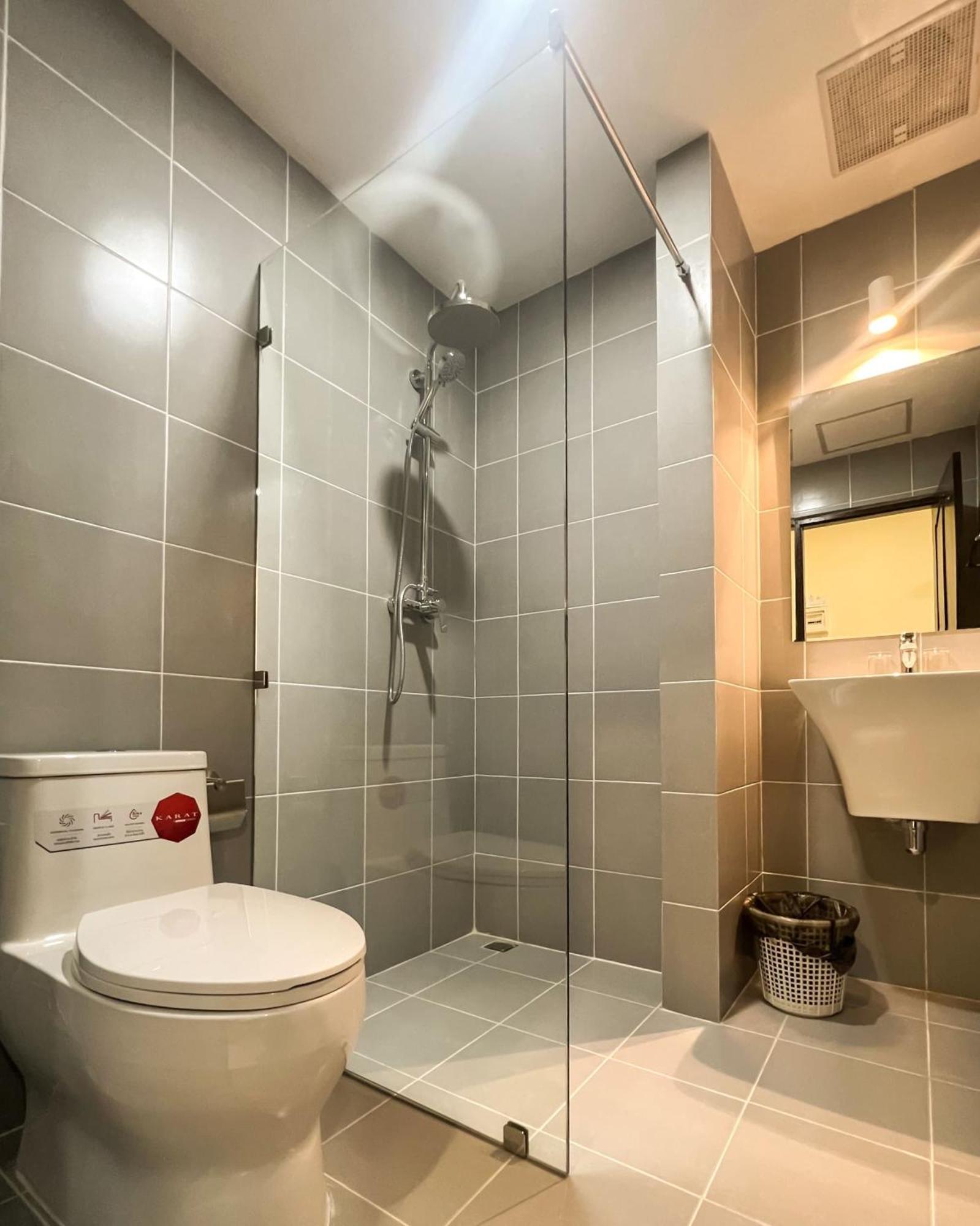 Douangchan Plaza Hotel В'єнтьян Екстер'єр фото