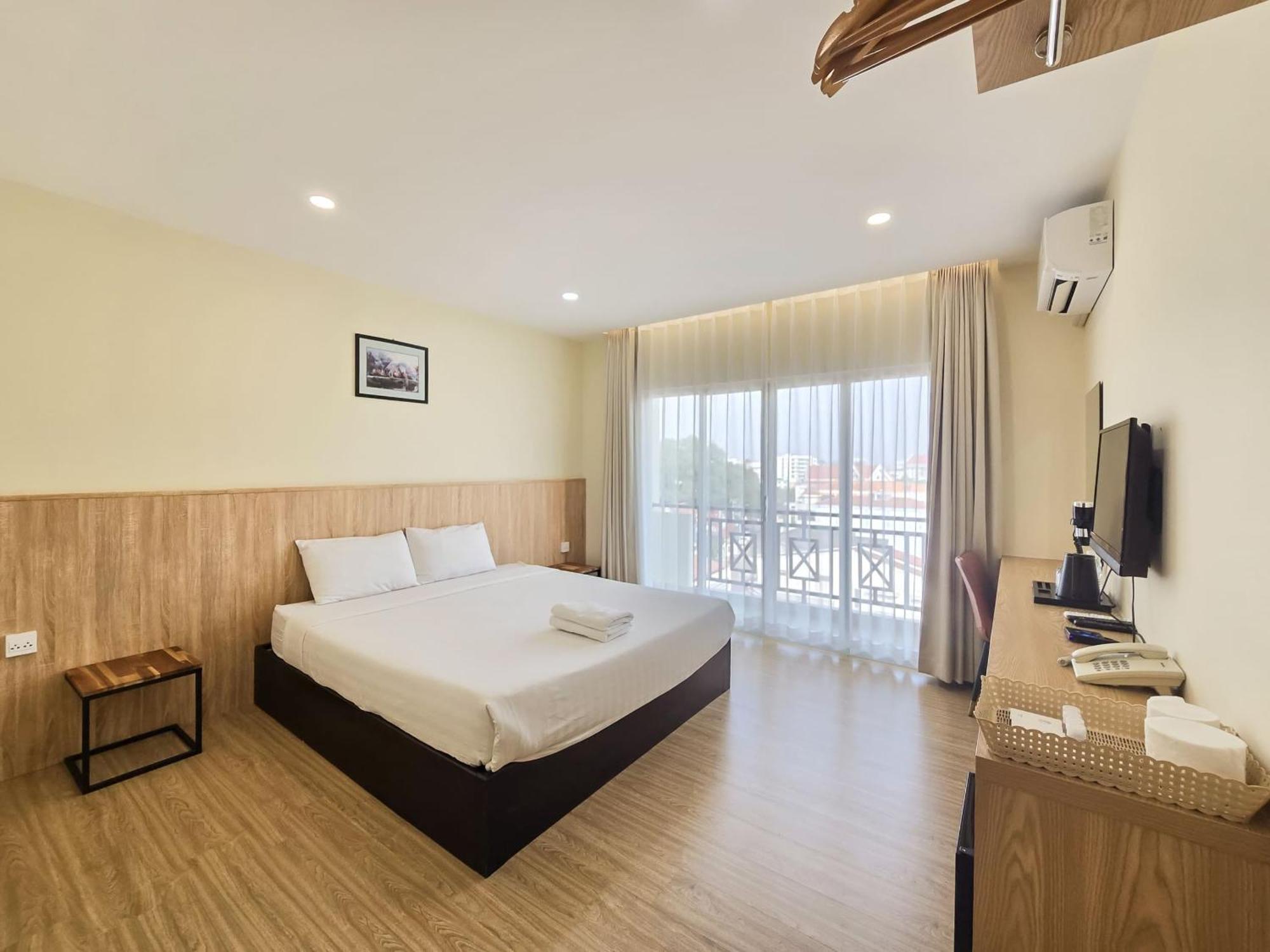 Douangchan Plaza Hotel В'єнтьян Екстер'єр фото