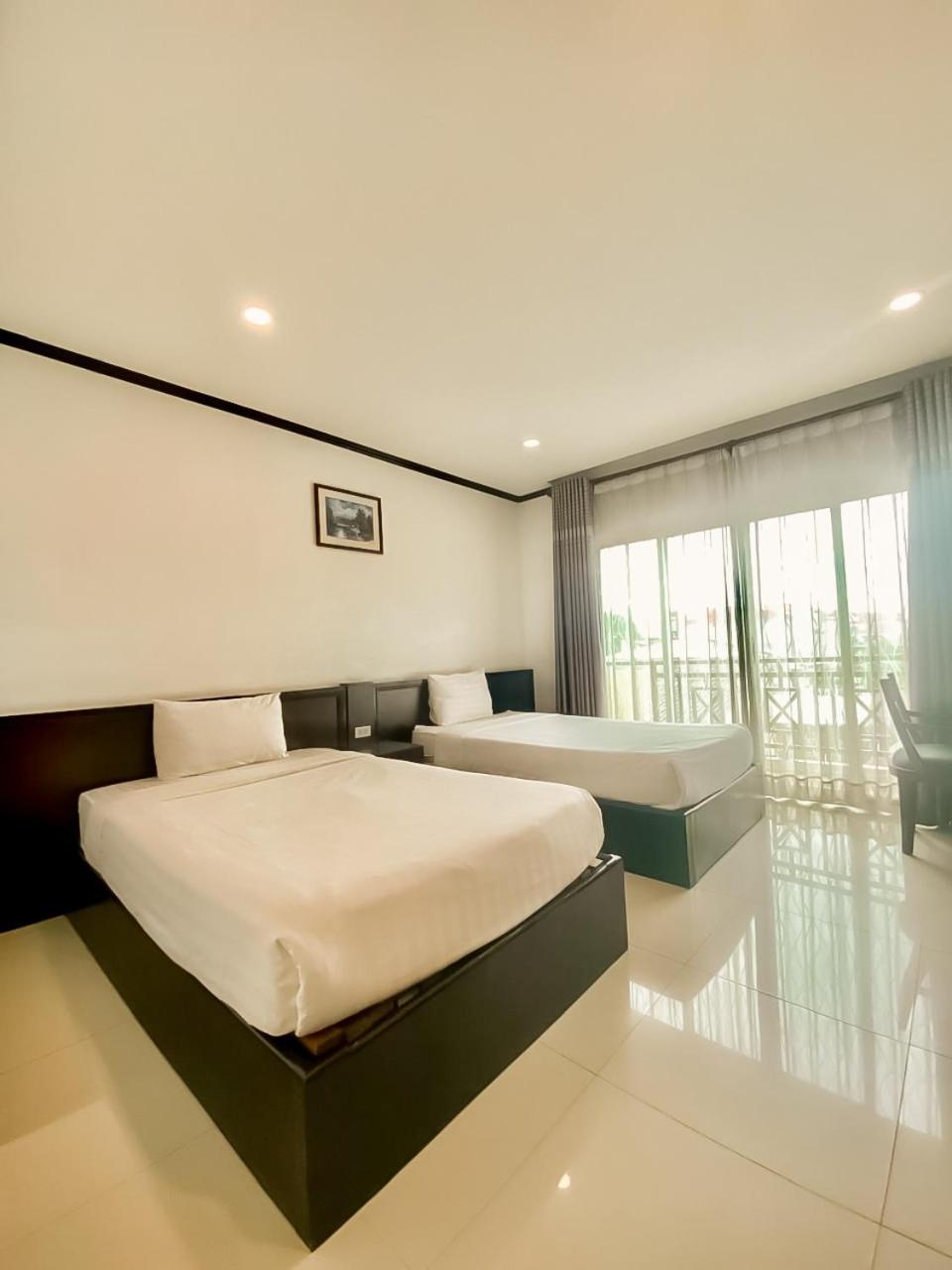 Douangchan Plaza Hotel В'єнтьян Екстер'єр фото