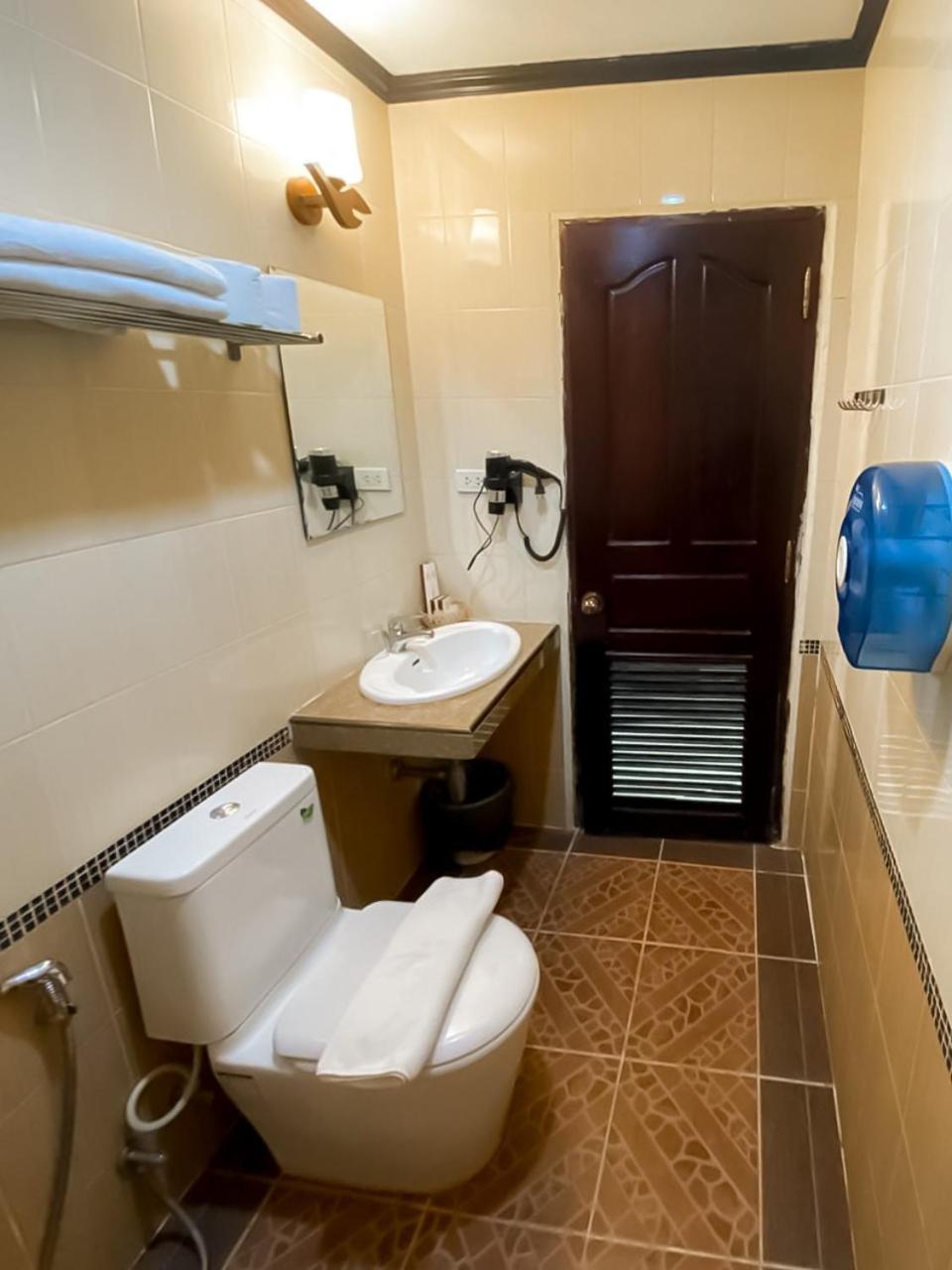 Douangchan Plaza Hotel В'єнтьян Екстер'єр фото